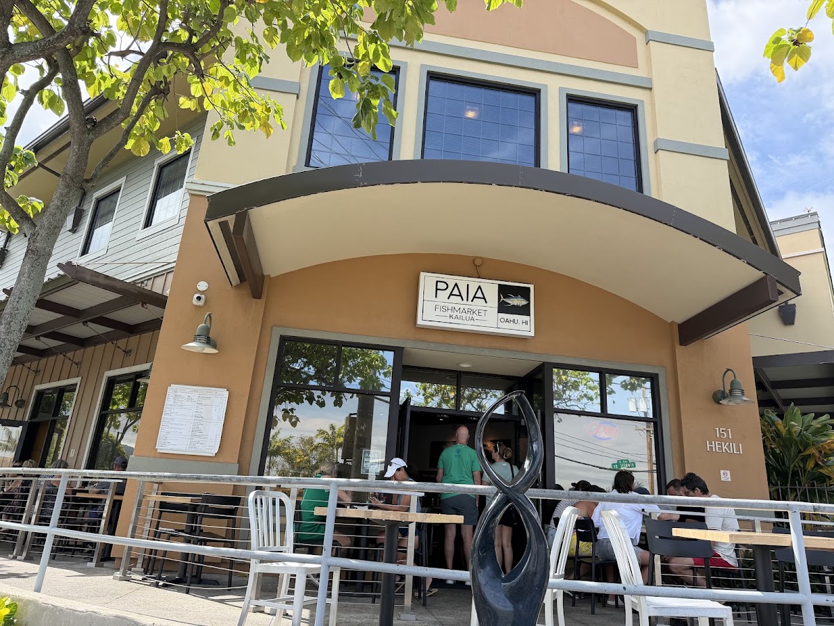 Windward Town & Country Plaza